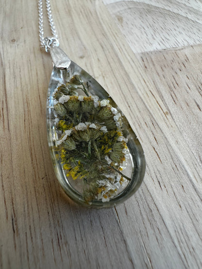 Necklace _ Yarrow